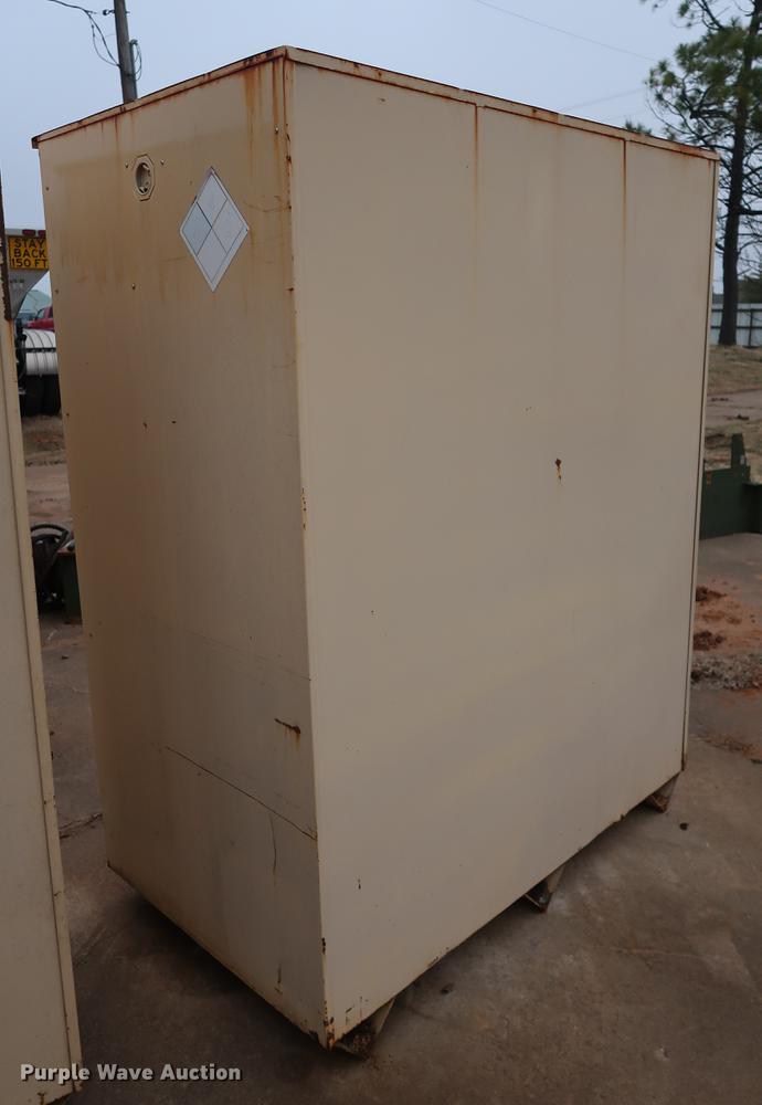 image for item FQ9189 Steel storage cabinet