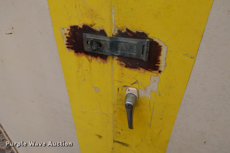 image for item FQ9189 Steel storage cabinet