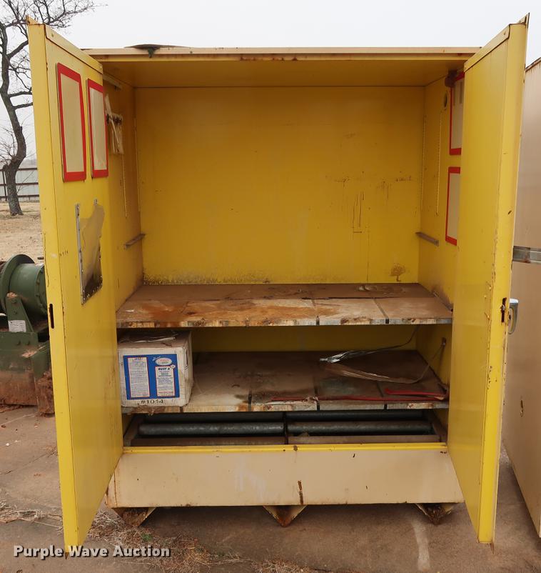 image for item FQ9189 Steel storage cabinet