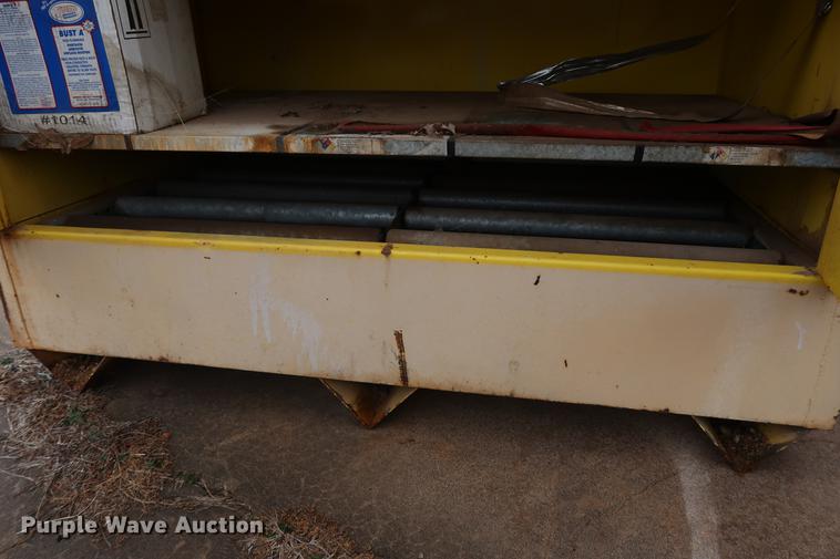 image for item FQ9189 Steel storage cabinet