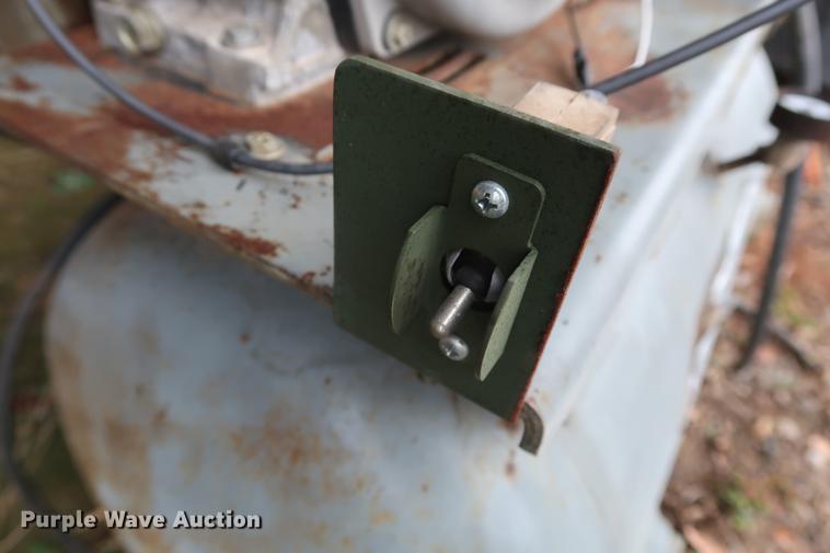 image for item FQ9195 Kohler air compressor