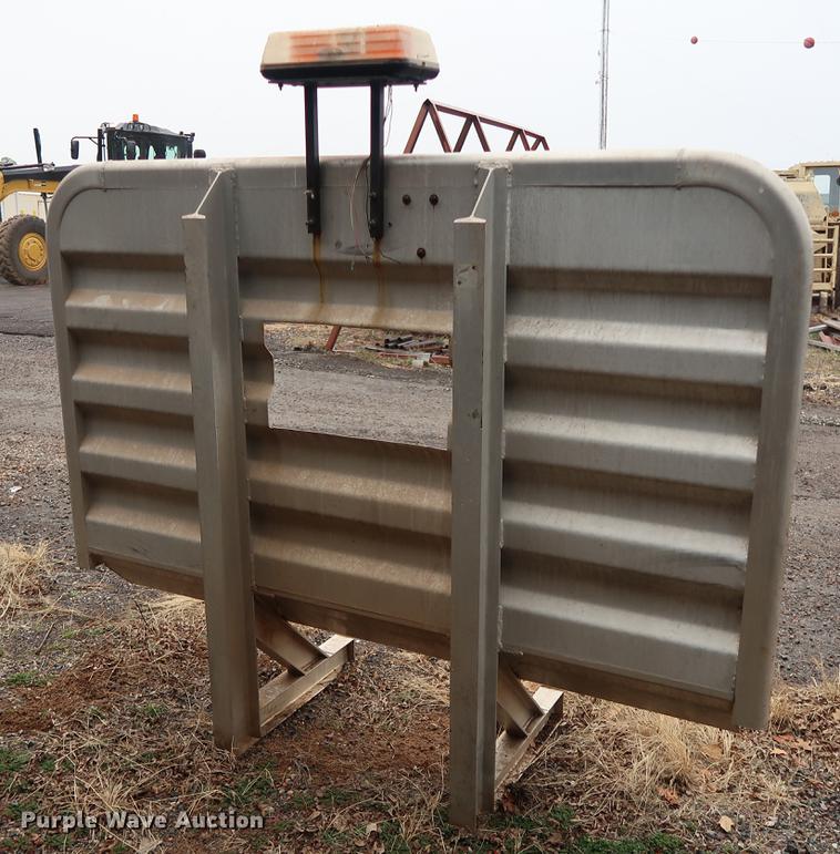 image for item FQ9198 Merritt aluminum headache rack