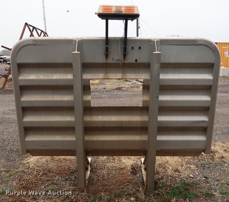 image for item FQ9198 Merritt aluminum headache rack