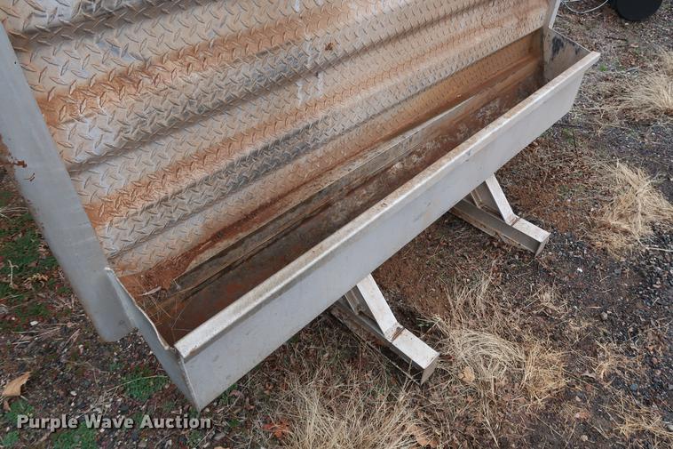 image for item FQ9198 Merritt aluminum headache rack