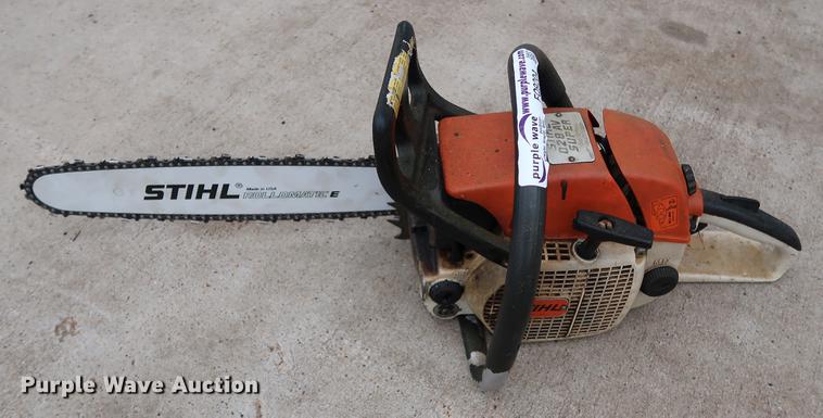 image for item FQ9204 Stihl D28AV Super chainsaw