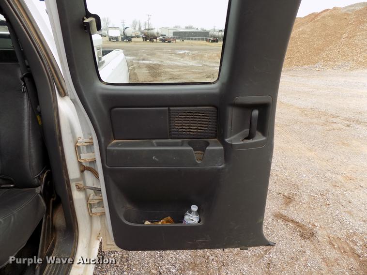 image for item FQ9205 2007 Chevrolet Silverado 1500 Ext. Cab pickup truck