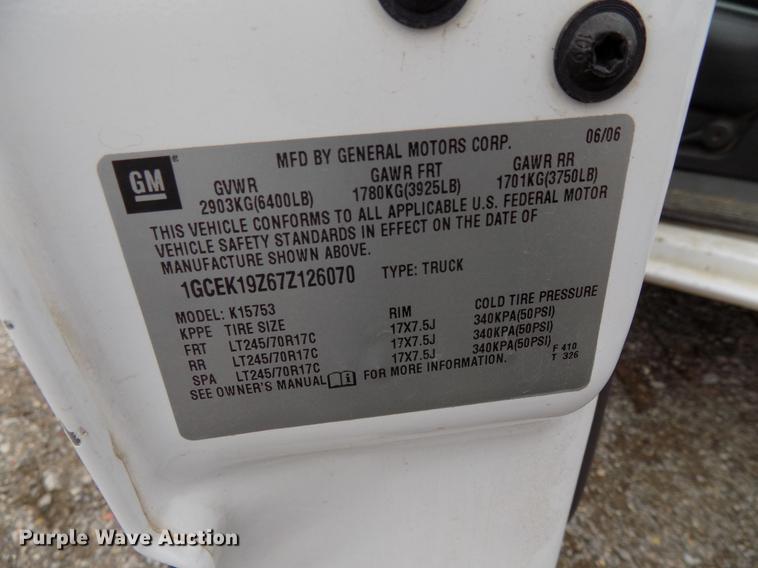 image for item FQ9205 2007 Chevrolet Silverado 1500 Ext. Cab pickup truck