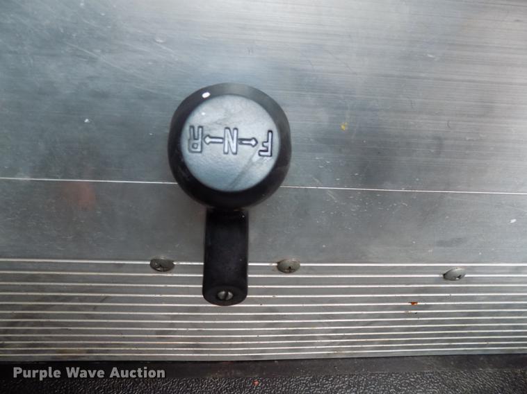 image for item FQ9206 1998 Club Car Carry All VI utility vehicle