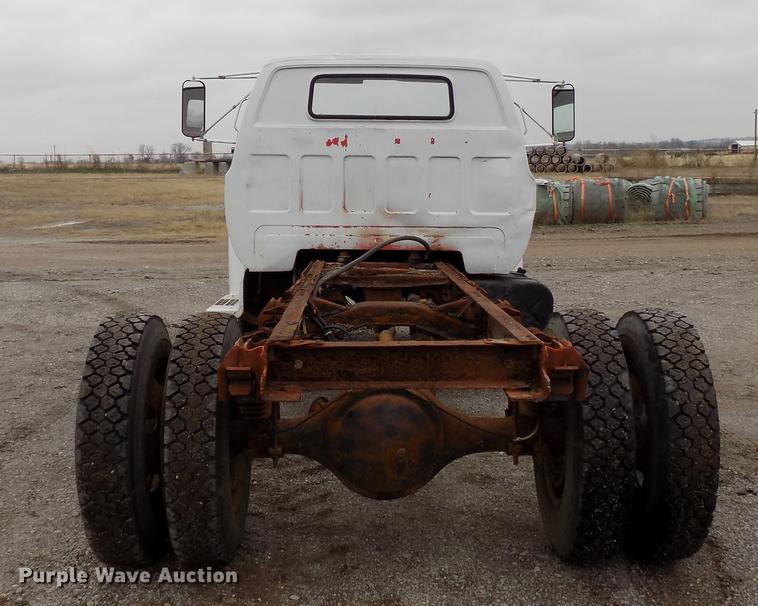 image for item FQ9210 1974 Chevrolet C60 truck cab and chassis