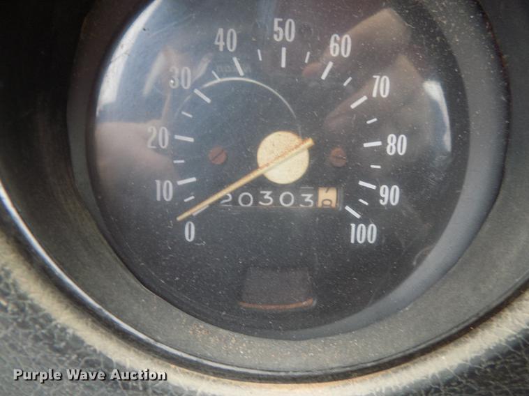 image for item FQ9210 1974 Chevrolet C60 truck cab and chassis