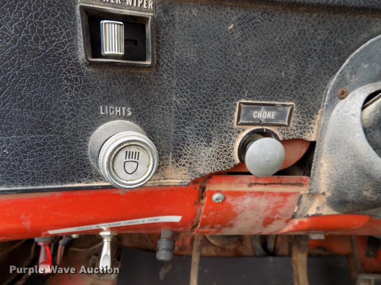 image for item FQ9210 1974 Chevrolet C60 truck cab and chassis