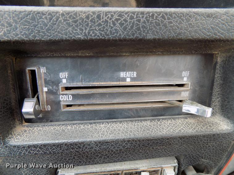 image for item FQ9210 1974 Chevrolet C60 truck cab and chassis