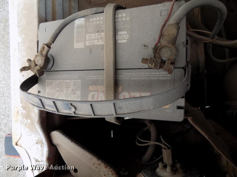 image for item FQ9210 1974 Chevrolet C60 truck cab and chassis