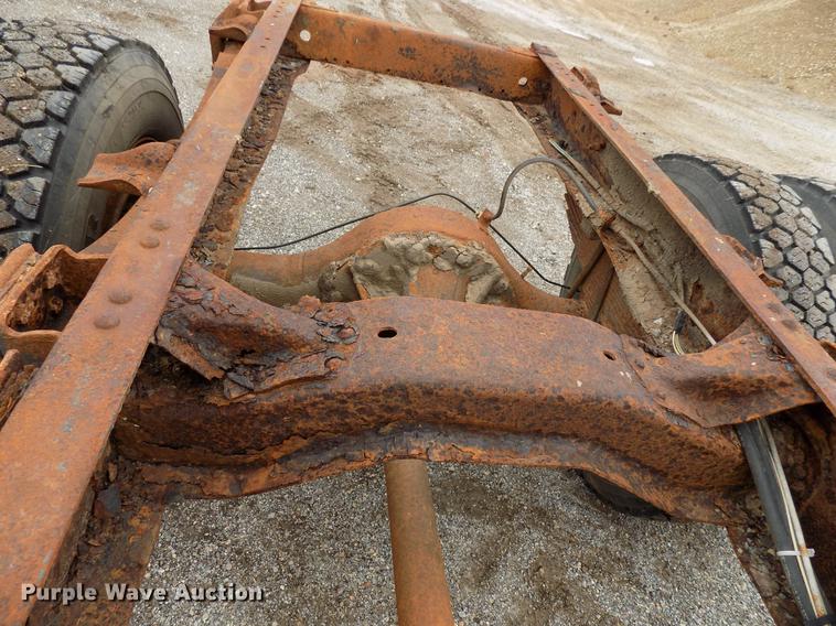 image for item FQ9210 1974 Chevrolet C60 truck cab and chassis