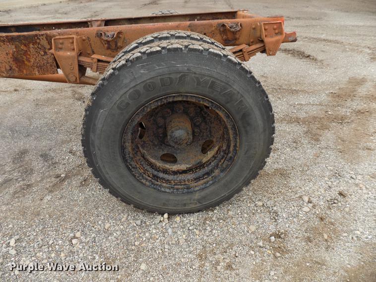 image for item FQ9210 1974 Chevrolet C60 truck cab and chassis