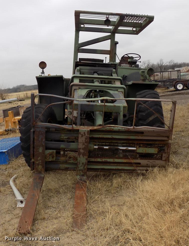 image for item FQ9211 1968 Chrysler MLT-6CH telehandler