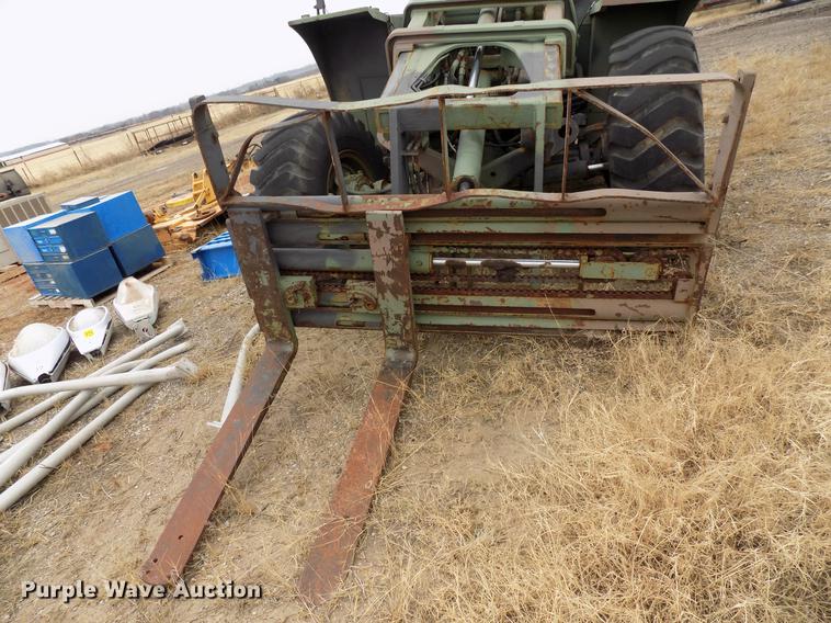 image for item FQ9211 1968 Chrysler MLT-6CH telehandler