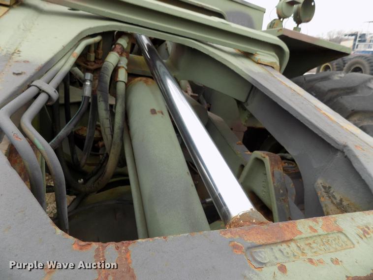 image for item FQ9211 1968 Chrysler MLT-6CH telehandler