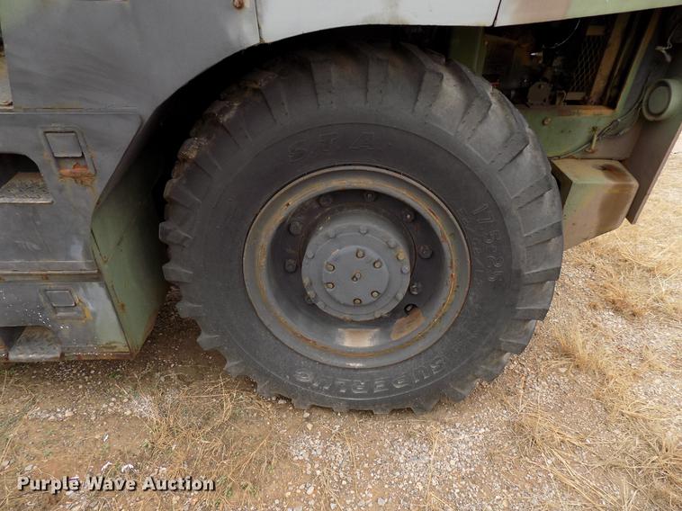 image for item FQ9211 1968 Chrysler MLT-6CH telehandler