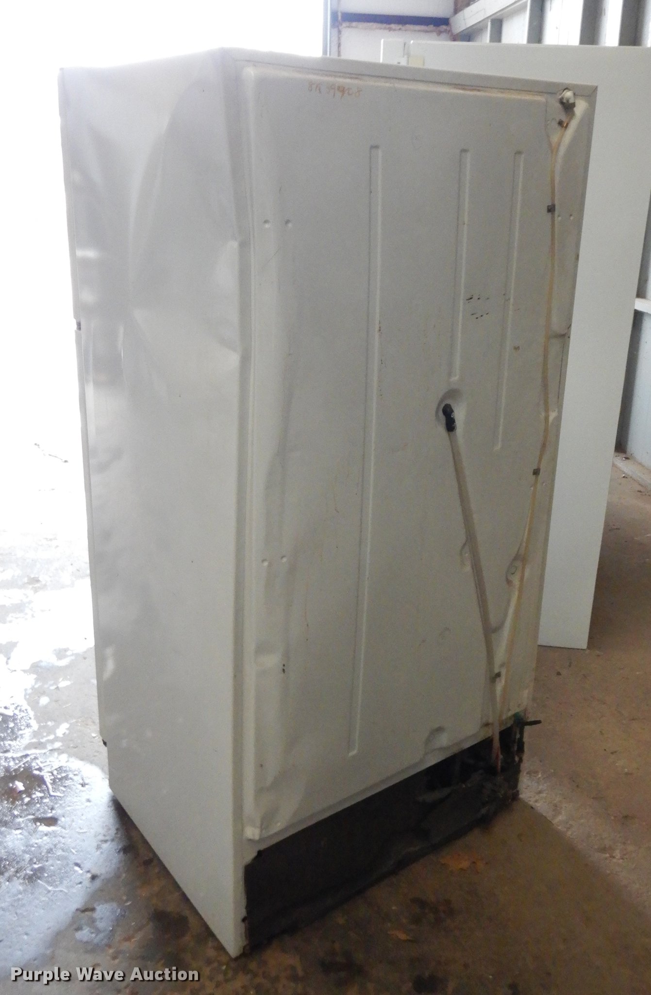 Appliances in Oklahoma City, OK Item FQ9149 sold Purple Wave