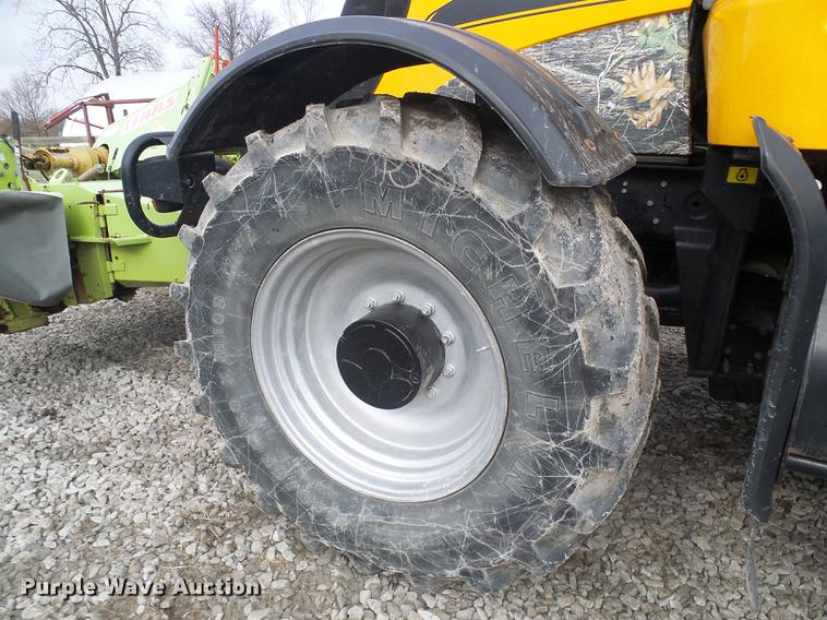 image for item DB2150 2005 JCB Fastrac 3220 4WD tractor