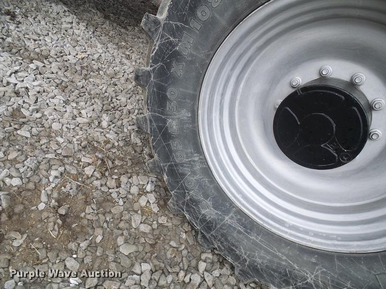 image for item DB2150 2005 JCB Fastrac 3220 4WD tractor