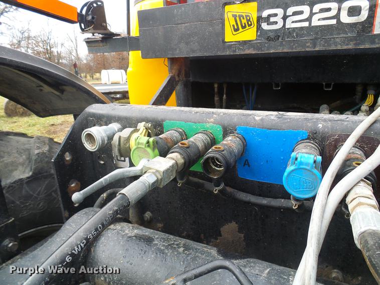 image for item DB2150 2005 JCB Fastrac 3220 4WD tractor