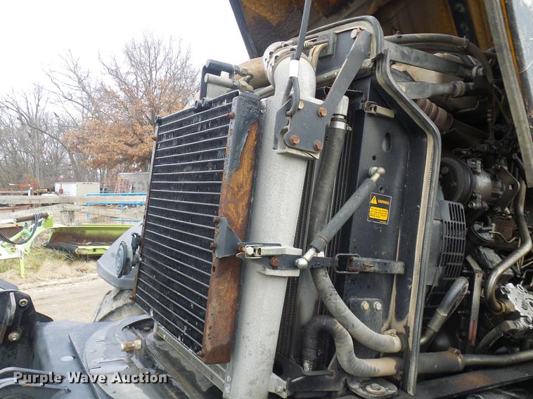 image for item DB2150 2005 JCB Fastrac 3220 4WD tractor