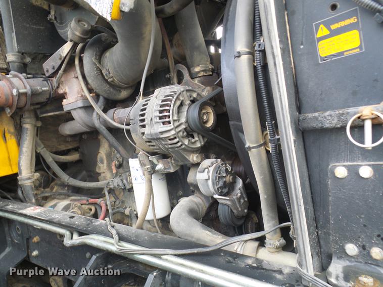 image for item DB2150 2005 JCB Fastrac 3220 4WD tractor