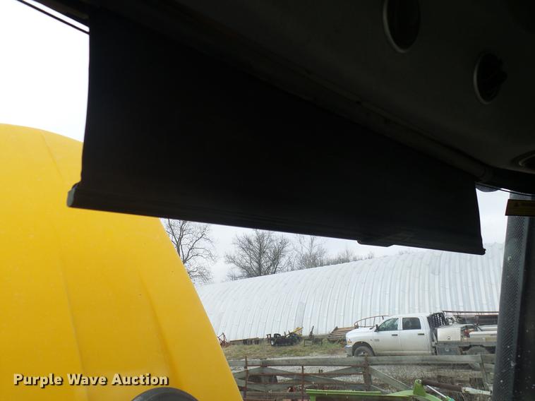 image for item DB2150 2005 JCB Fastrac 3220 4WD tractor