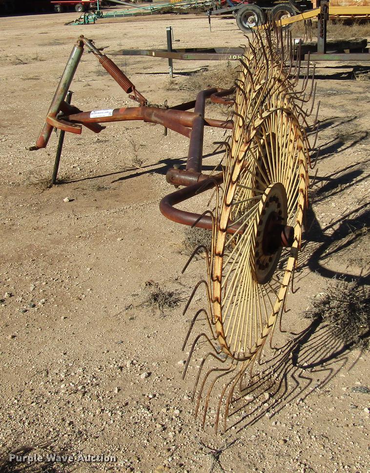 image for item DB6913 Vicon hay rake