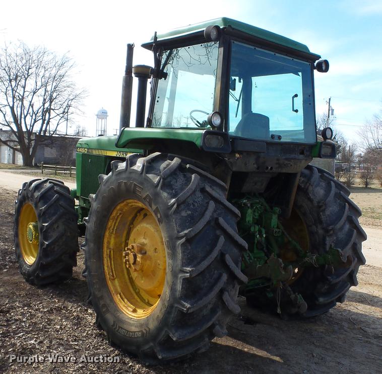 image for item DD2357 1986 John Deere 4450 MFWD tractor