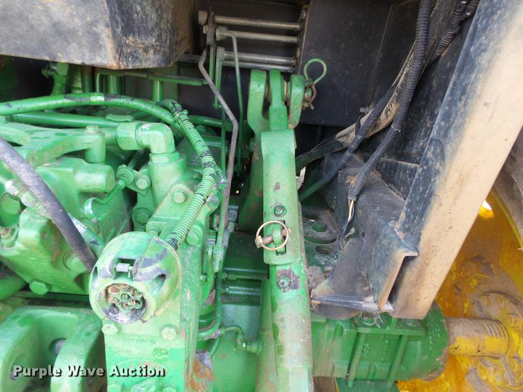 image for item DD2357 1986 John Deere 4450 MFWD tractor
