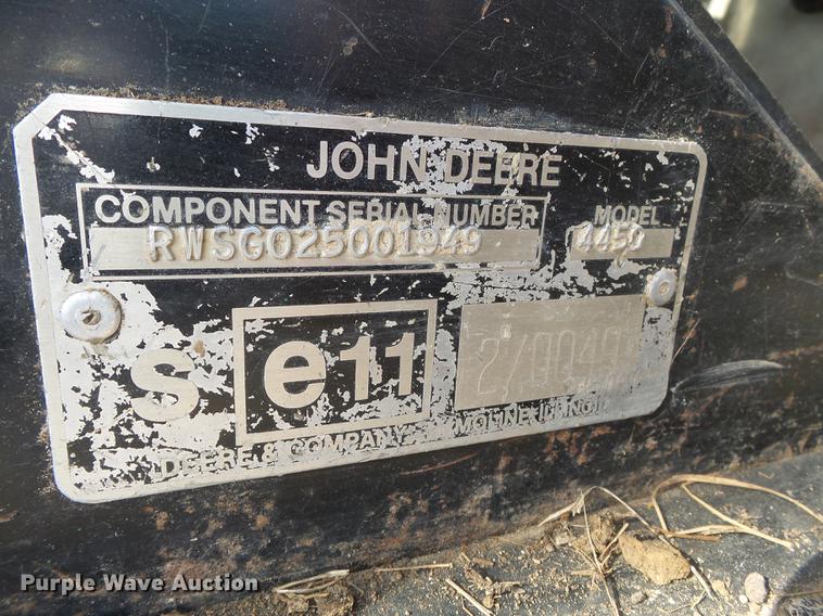 image for item DD2357 1986 John Deere 4450 MFWD tractor