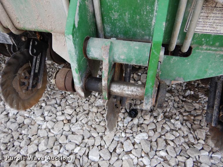 image for item DE5981 Great Plains 2025P no-till grain drill