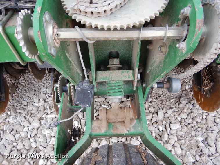 image for item DE5981 Great Plains 2025P no-till grain drill