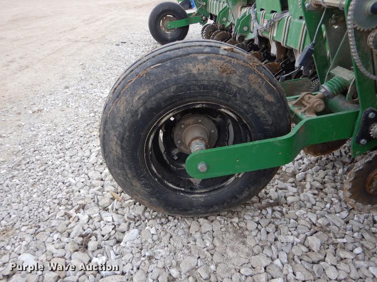 image for item DE5981 Great Plains 2025P no-till grain drill