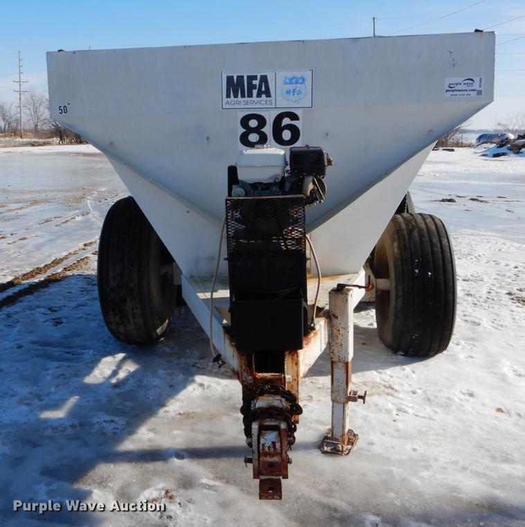 image for item DE5989 Spreader