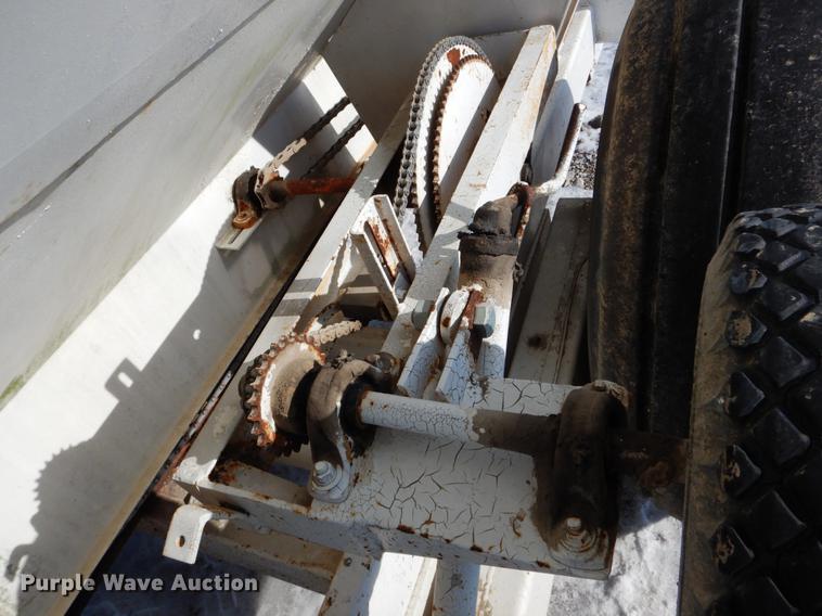 image for item DE5989 Spreader