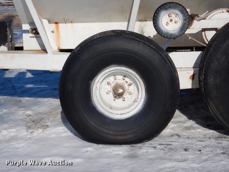 image for item DE5989 Spreader