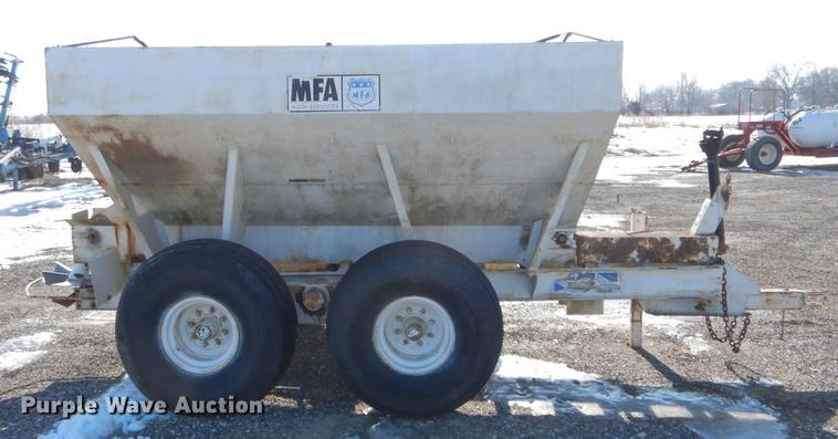 image for item DE5991 Spreader