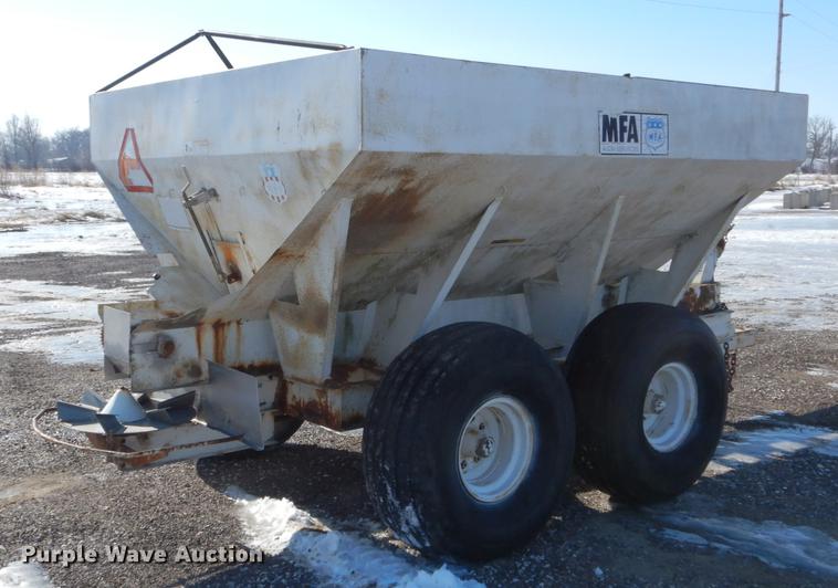 image for item DE5991 Spreader