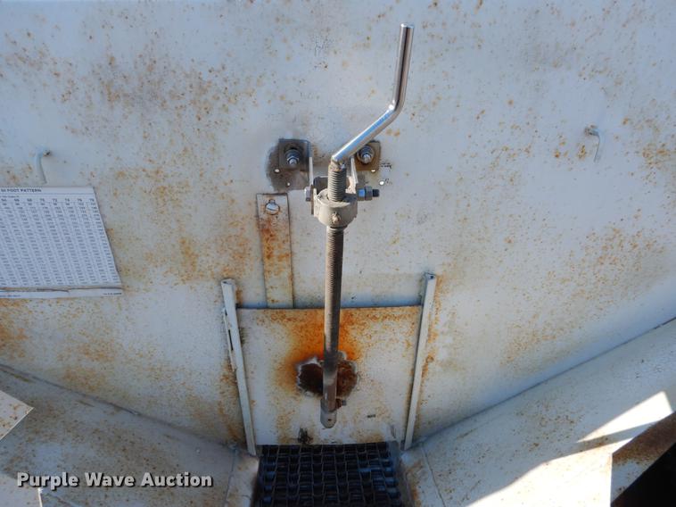 image for item DE5991 Spreader