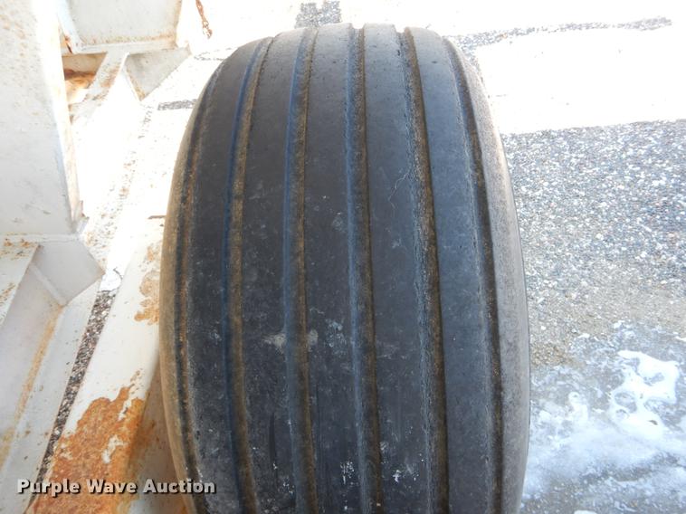 image for item DE5991 Spreader