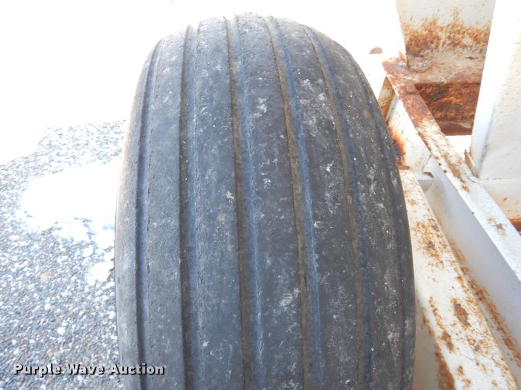 image for item DE5991 Spreader