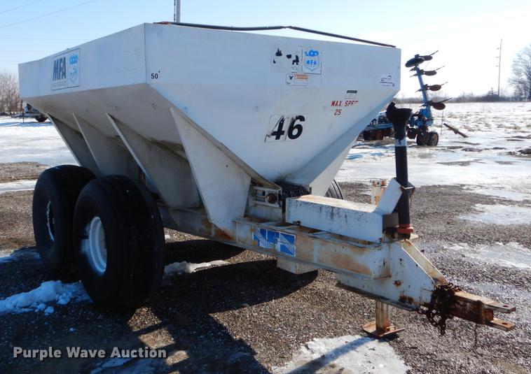 image for item DE5992 Spreader