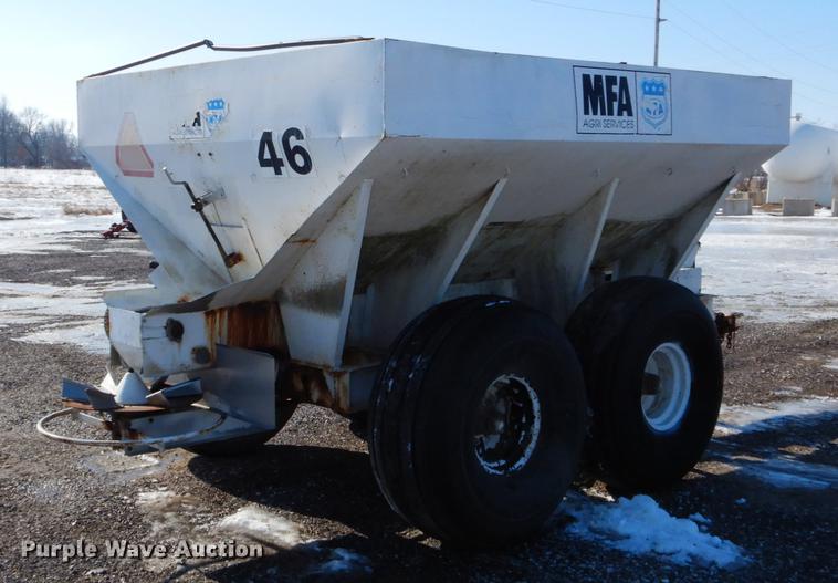 image for item DE5992 Spreader