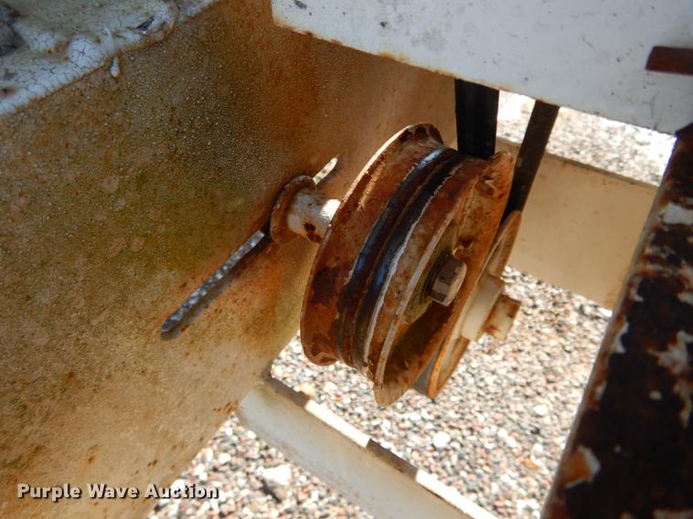 image for item DE5992 Spreader