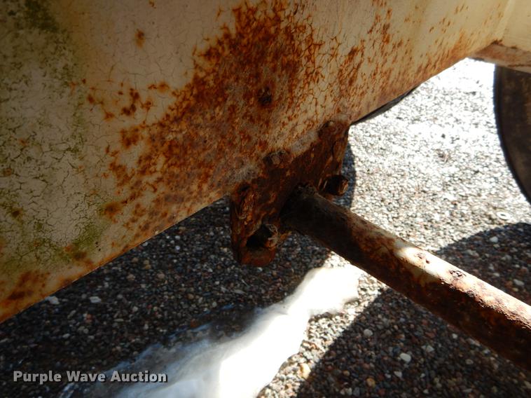 image for item DE5992 Spreader