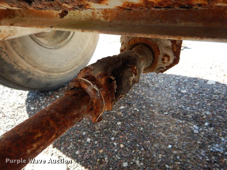 image for item DE5992 Spreader